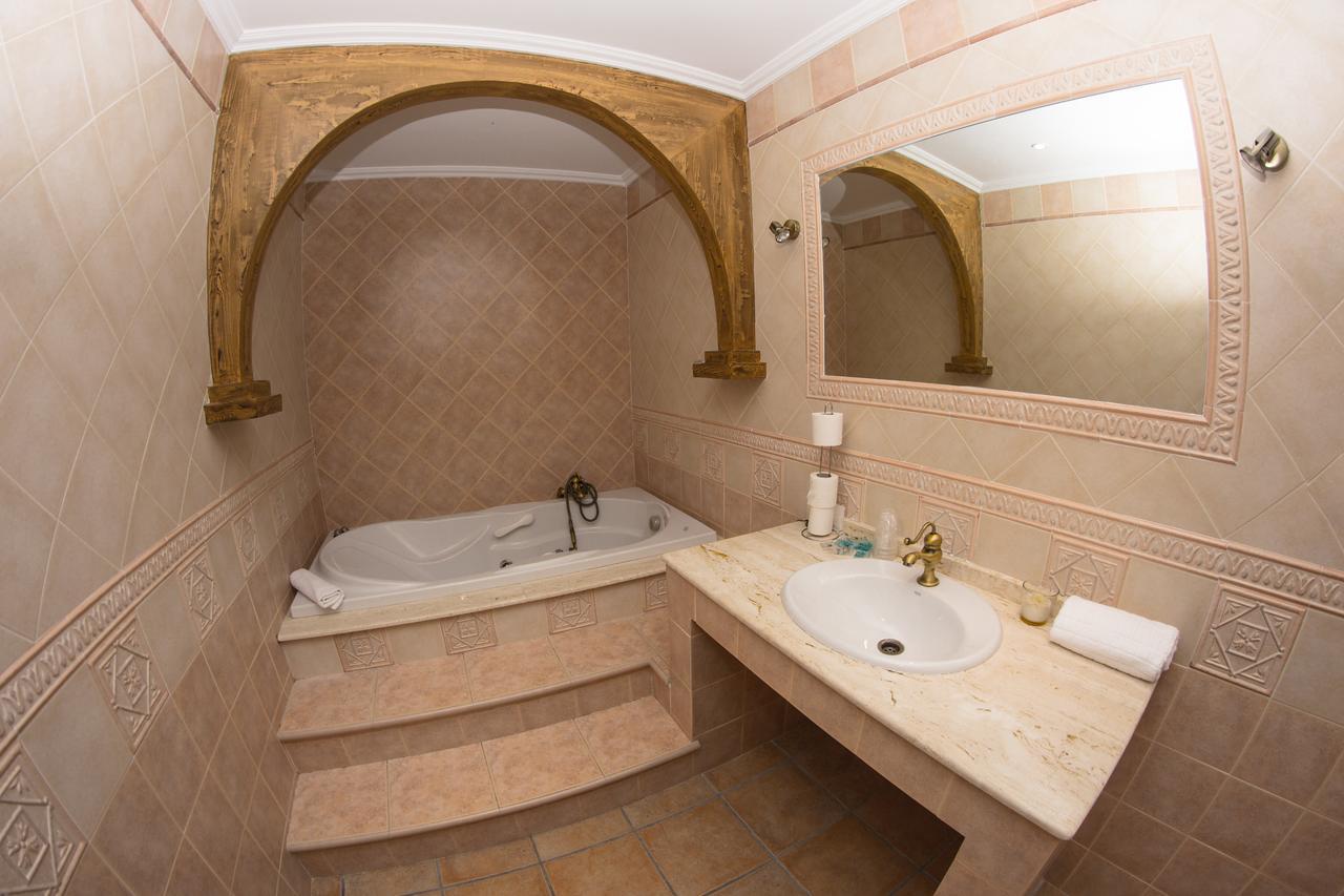 Apartamento Los Arcos Alora Ngoại thất bức ảnh